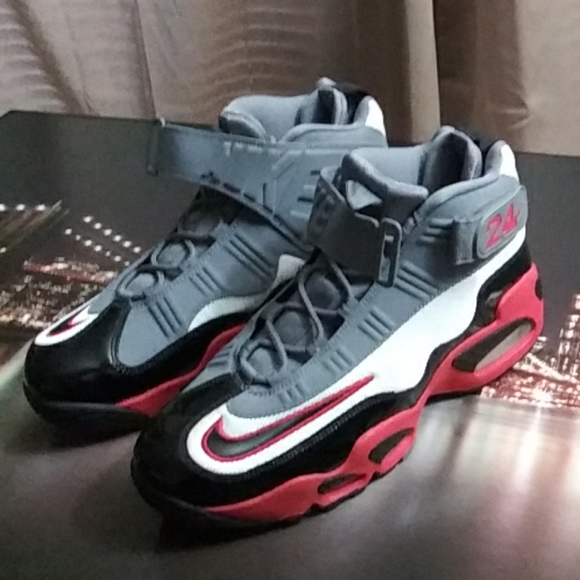 ken griffey jr nike shox